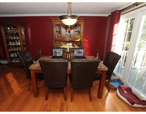 33 Wayland St, Fall River, MA 02720 photo 4