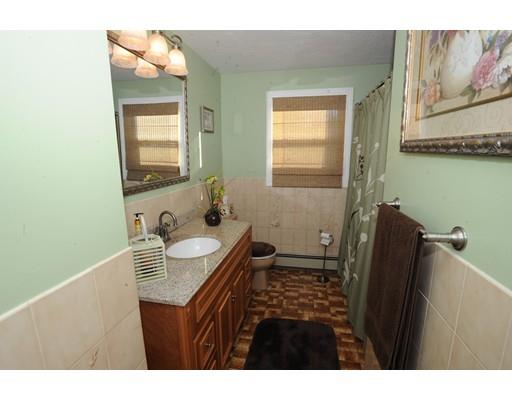 33 Wayland St, Fall River, MA 02720 photo 11