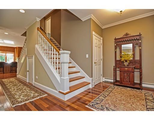 499 Stearns Ave, Mansfield, MA 02048 photo 3