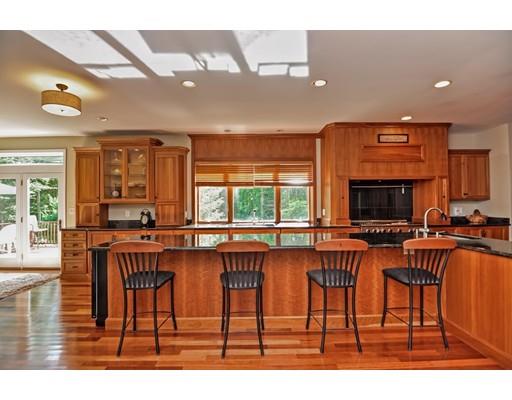 499 Stearns Ave, Mansfield, MA 02048 photo 13