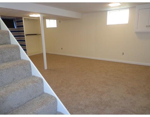 33 Strong St, Springfield, MA 01104 photo 16