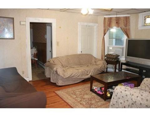19 Gardner St, Worcester, MA 01610 photo 11