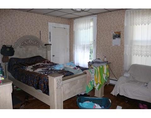 19 Gardner St, Worcester, MA 01610 photo 12