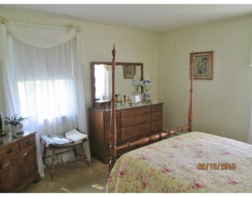38 Greaney St, Springfield, MA 01104 photo 15