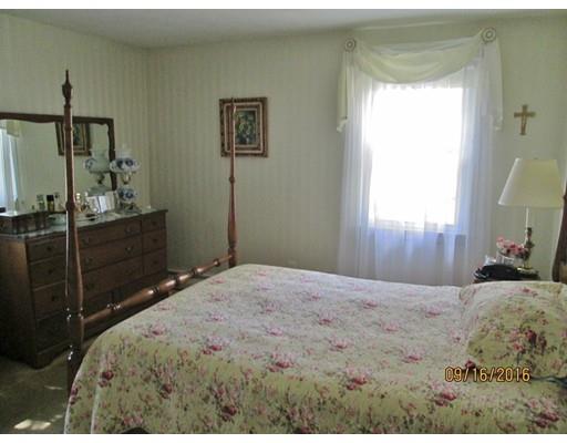 38 Greaney St, Springfield, MA 01104 photo 16
