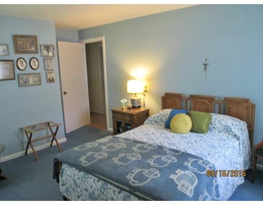 38 Greaney St, Springfield, MA 01104 photo 12