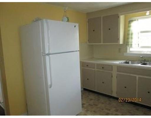 123 Snell St #8, Fall River, MA 02721 photo 1
