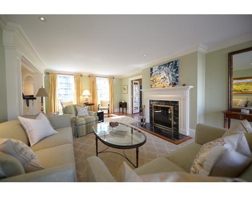 28 Windsor Rd, Wellesley, MA 02481 photo 4