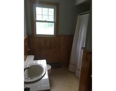 94 Apthorp St, Worcester, MA 01606 photo 8