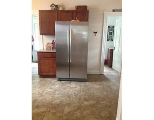 104 Belvidere St, Springfield, MA 01108 photo 3