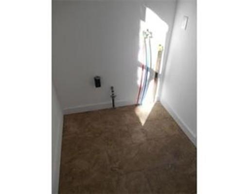 104 Belvidere St, Springfield, MA 01108 photo 5