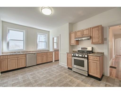 40 Cherry St, Lynn, MA 01902 photo 3