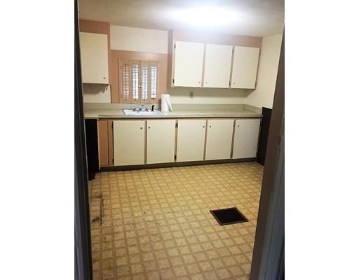 39 Burley St, Danvers, MA 01923 photo 4