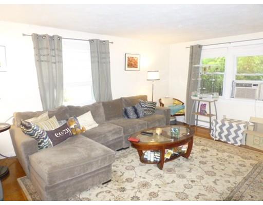 185 Kerry Dr, Springfield, MA 01118 photo 3