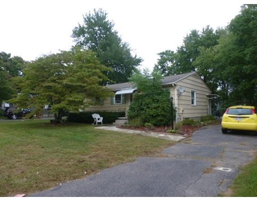 185 Kerry Dr, Springfield, MA 01118 photo 2