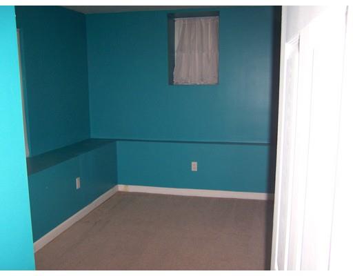 11 Trinity Ave, Worcester, MA 01605 photo 10