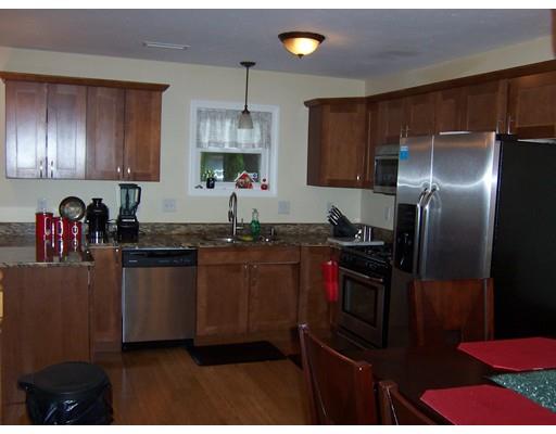 11 Trinity Ave, Worcester, MA 01605 photo 7