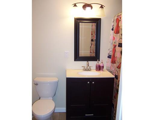 11 Trinity Ave, Worcester, MA 01605 photo 13