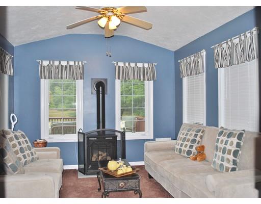 4 Marsh Rd, Hudson, NH 03051 photo 7