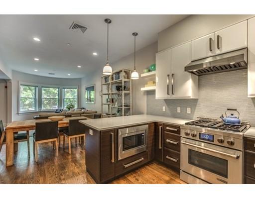 1471 Beacon #3, Brookline, MA 02446 photo 2