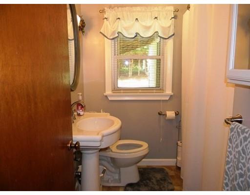 51 Warwick Ave, Athol, MA 01331 photo 7