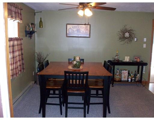 47 Ash St, Webster, MA 01570 photo 9