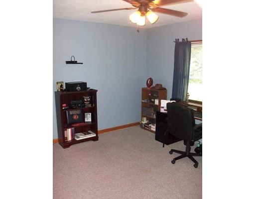 47 Ash St, Webster, MA 01570 photo 16