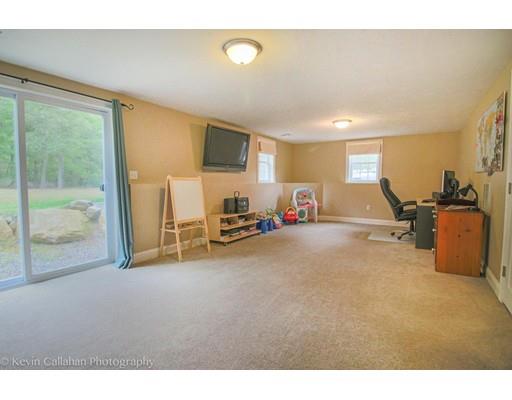 74 E High St, Avon, MA 02322 photo 19