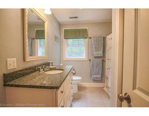 74 E High St, Avon, MA 02322 photo 10
