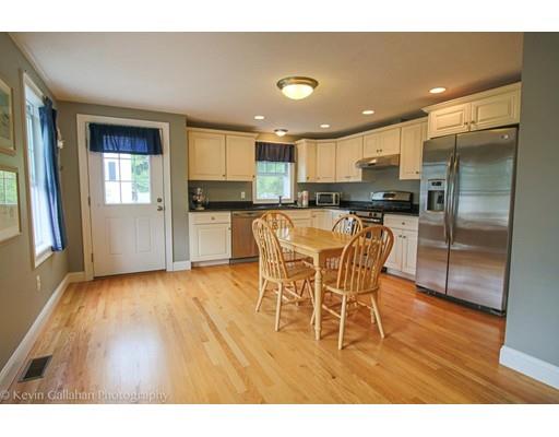 74 E High St, Avon, MA 02322 photo 6