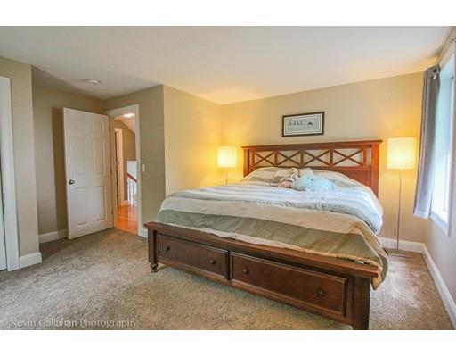 74 E High St, Avon, MA 02322 photo 11