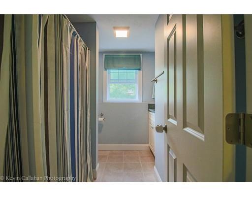 74 E High St, Avon, MA 02322 photo 18