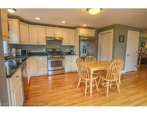 74 E High St, Avon, MA 02322 photo 4