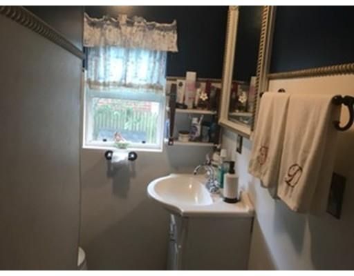 27 Riverside Dr, Berkley, MA 02779 photo 8