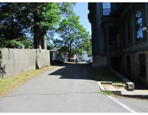 533 Locust St, Fall River, MA 02720 photo 8