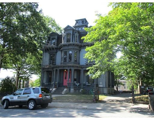 533 Locust St, Fall River, MA 02720 photo 1