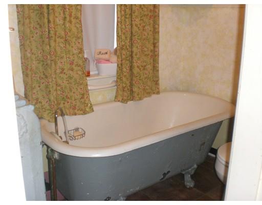 106 Pine St, Hardwick, MA 01037 photo 12