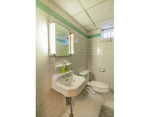 78 Chalmers St, Springfield, MA 01118 photo 26