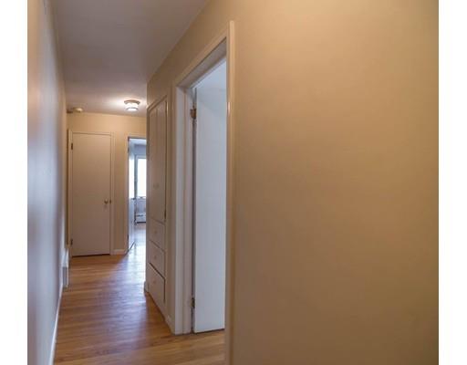 78 Chalmers St, Springfield, MA 01118 photo 13