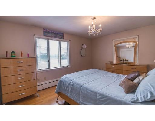 78 Chalmers St, Springfield, MA 01118 photo 14