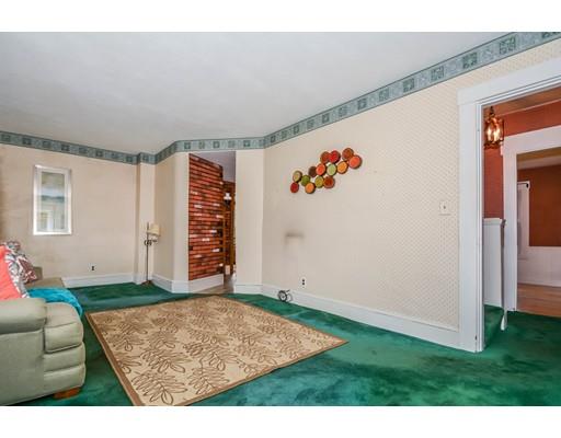 18 Temple St, Reading, MA 01867 photo 5