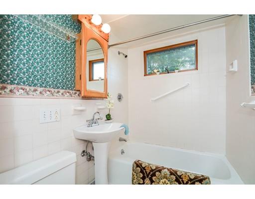 18 Temple St, Reading, MA 01867 photo 16