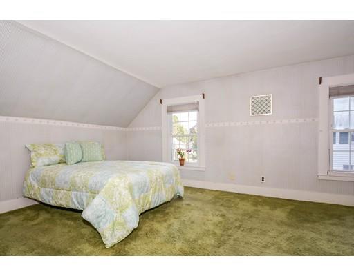 18 Temple St, Reading, MA 01867 photo 14