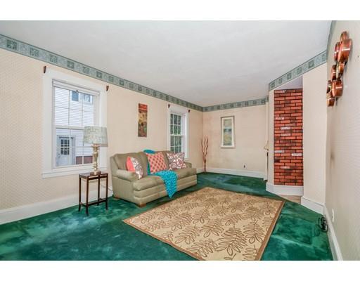 18 Temple St, Reading, MA 01867 photo 2