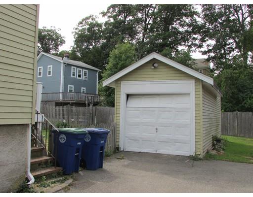 8 Abbott St, Braintree, MA 02184 photo 3