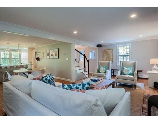 9 Flintlock Cir, Hingham, MA 02043 photo 3