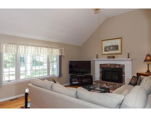 76 Statice Ln, Hyannis, MA 02601 photo 11