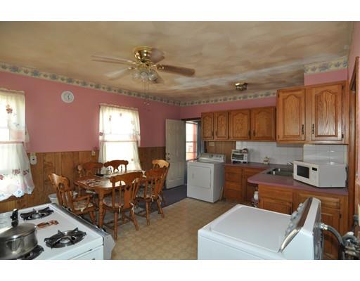 8 Wall St, Worcester, MA 01604 photo 3