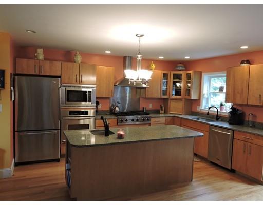 37 Eastern Ave, Beverly, MA 01915 photo 2