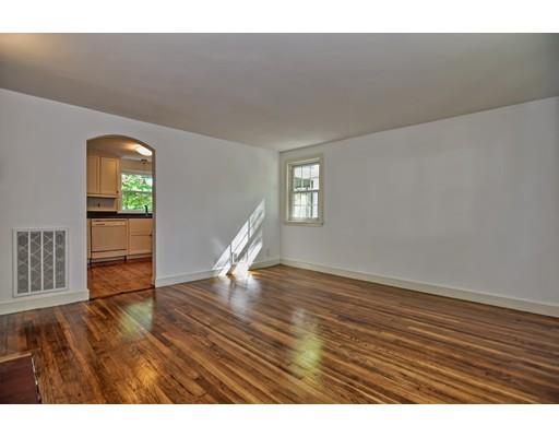 48 Cedar Cir, Randolph, MA 02368 photo 5